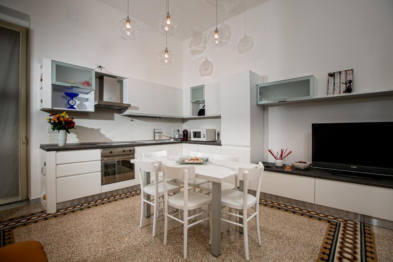 Ferienwohnung Abate Luxury Interno 3 Bari Exterior foto